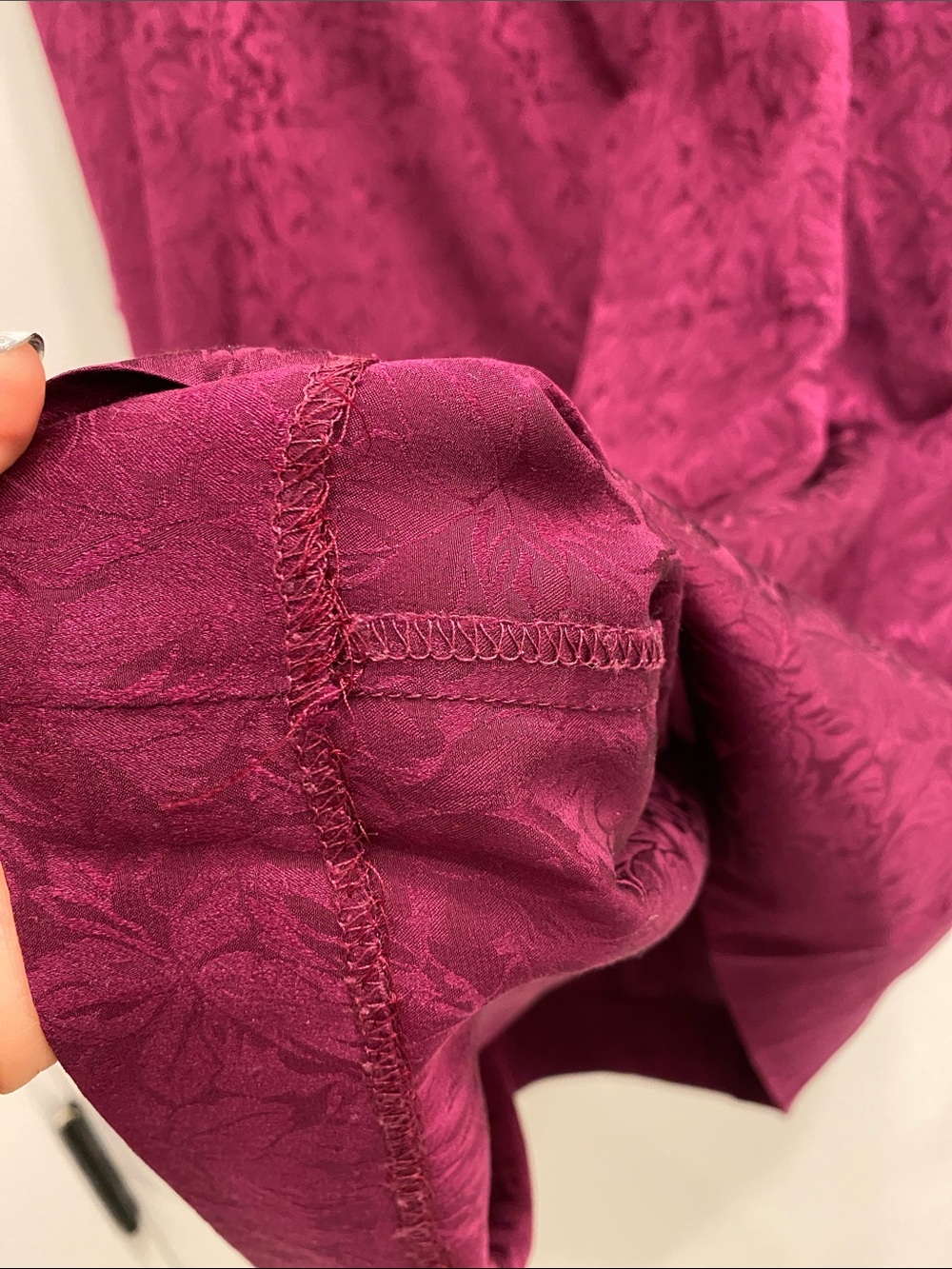 Vintage 100% Silk Magenta Floral Jacquard Midi Skirt | Quiet Luxury | Alysson - Picture 9 of 9